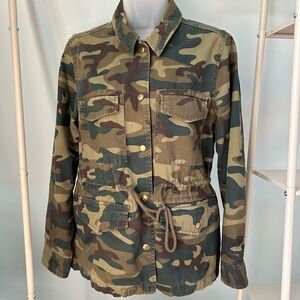 GAP Camouflage Utility Green Jacket Camo